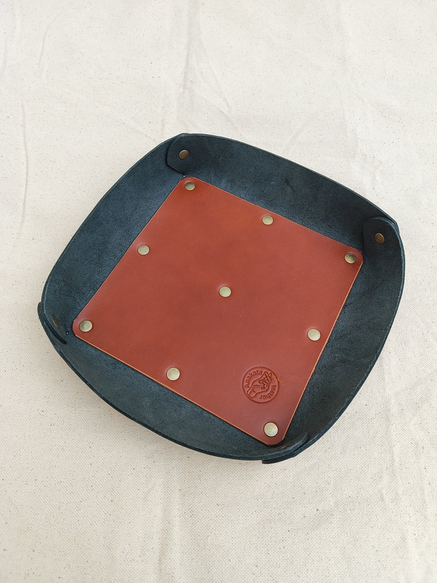 Δερμάτινο πιατάκι αποθήκευσης ''μαύρο και καφέ''