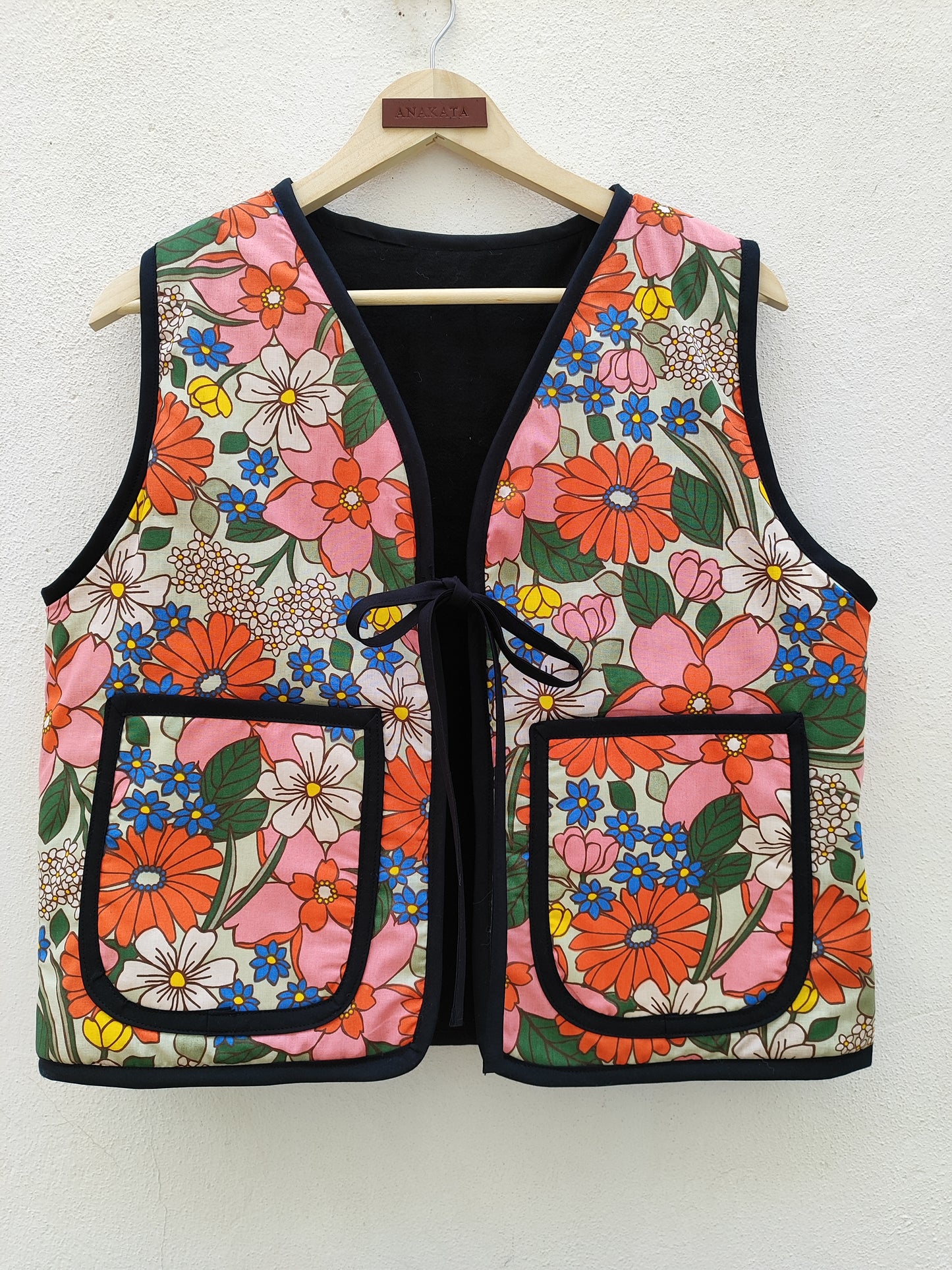 Χειροποίητο γιλέκο φλοράλ