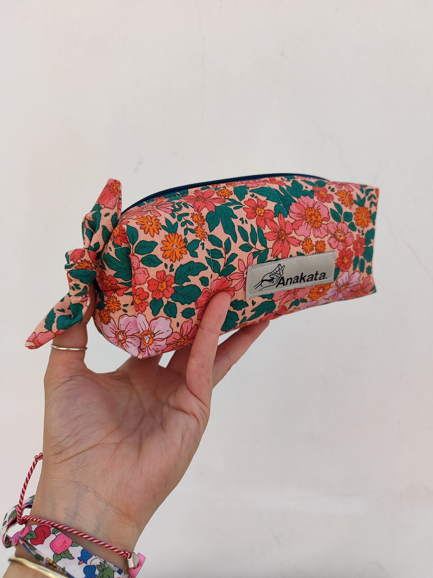 Χειροποίητο νεσεσέρ μπαουλάκι με αδιάβροχη επένδυση ''φλοράλ''