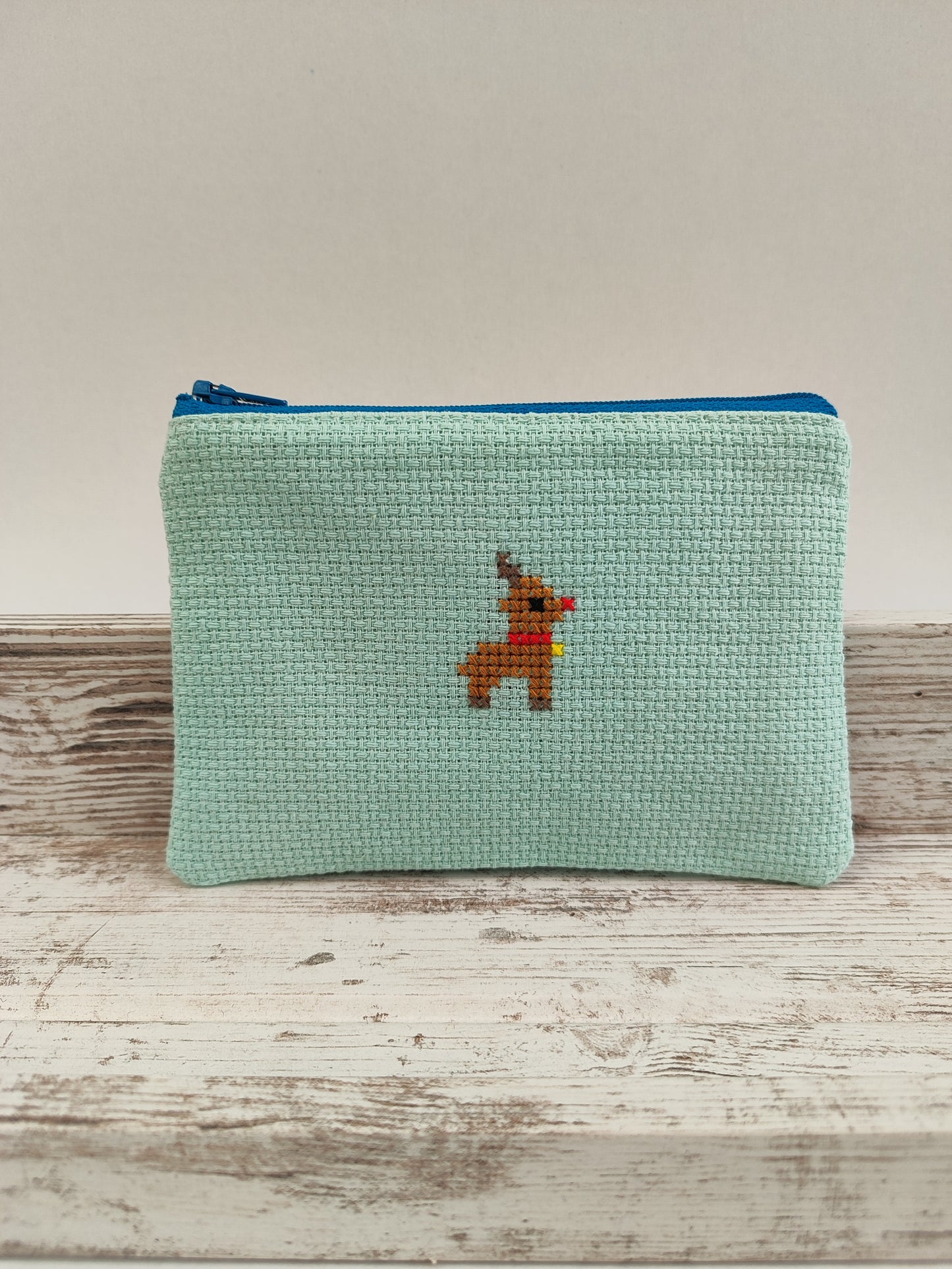 Μικρό κεντημένο πορτοφολάκι - ρούντολφ το ελαφάκι