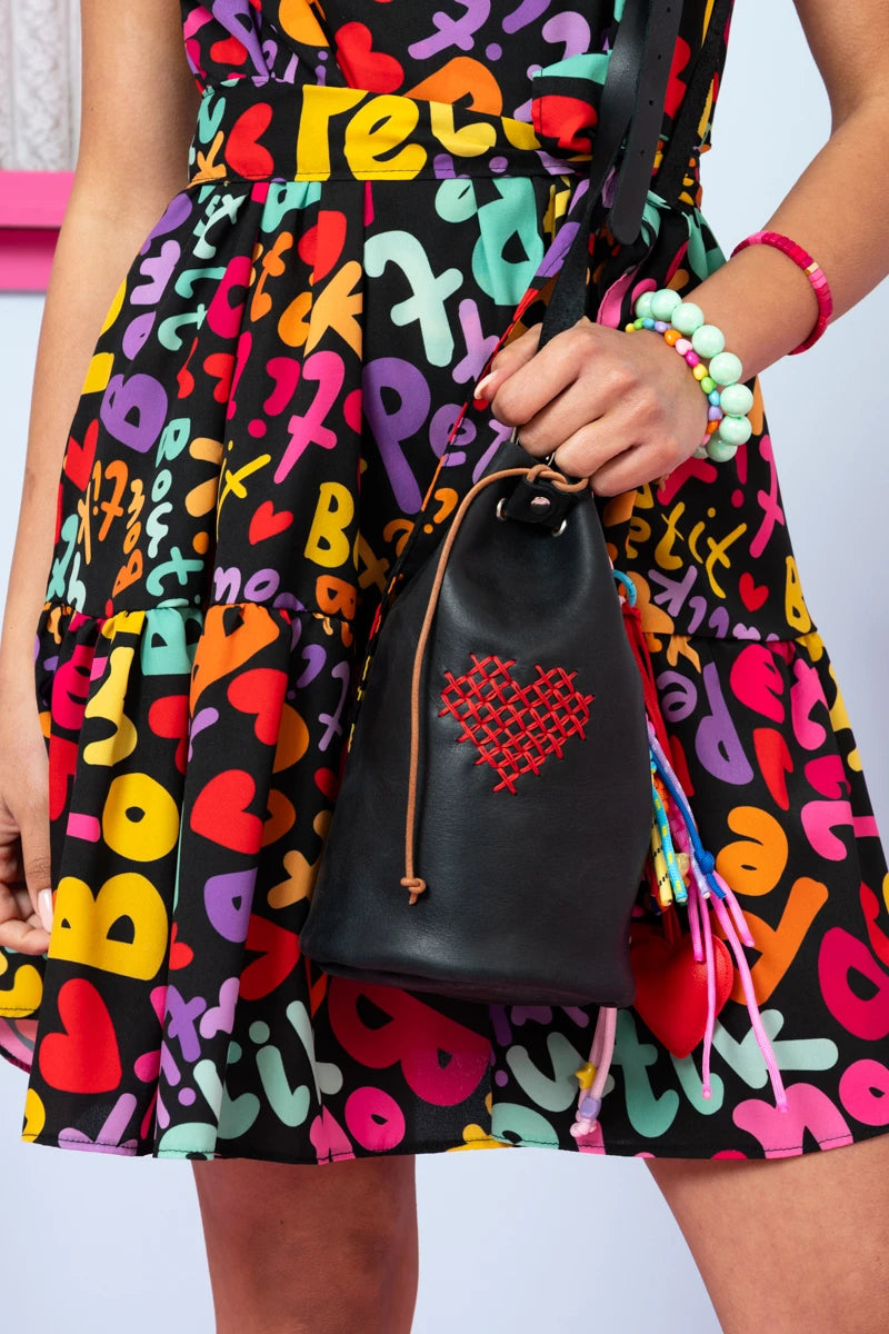 Olivia Black Bucket Red Heart Μαύρη Δερμάτινη Τσάντα Πουγκί Petit Boutik X Anakata