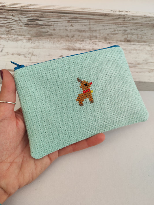 Μικρό κεντημένο πορτοφολάκι - ρούντολφ το ελαφάκι