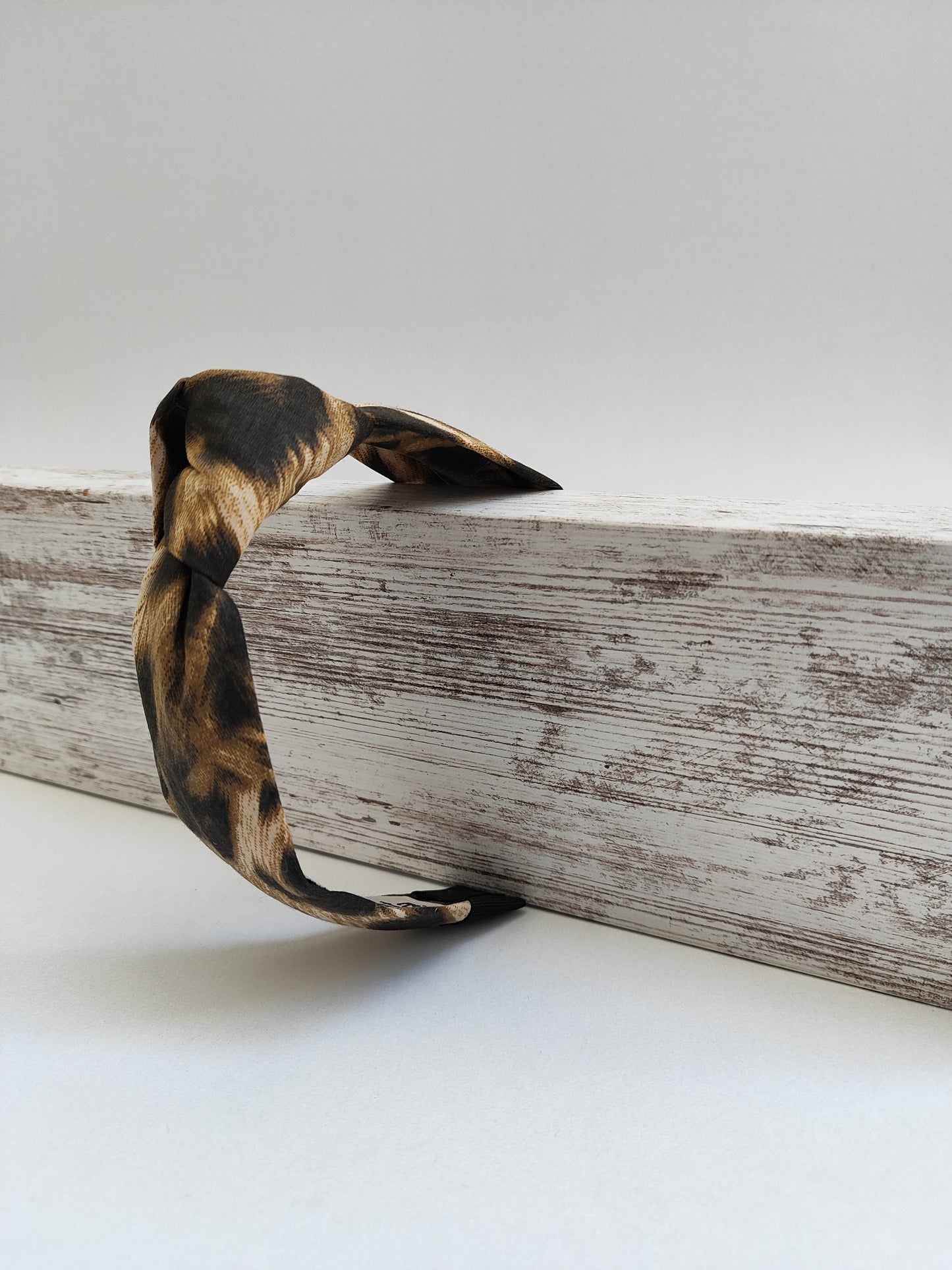 Χειροποίητη στέκα μαλλιών - καφέ λεοπάρ