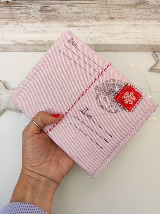 Υφασμάτινος φάκελος για το γράμμα στον Άγιο Βασίλη - ροζ με κόκκινες λεπτομέρειες.