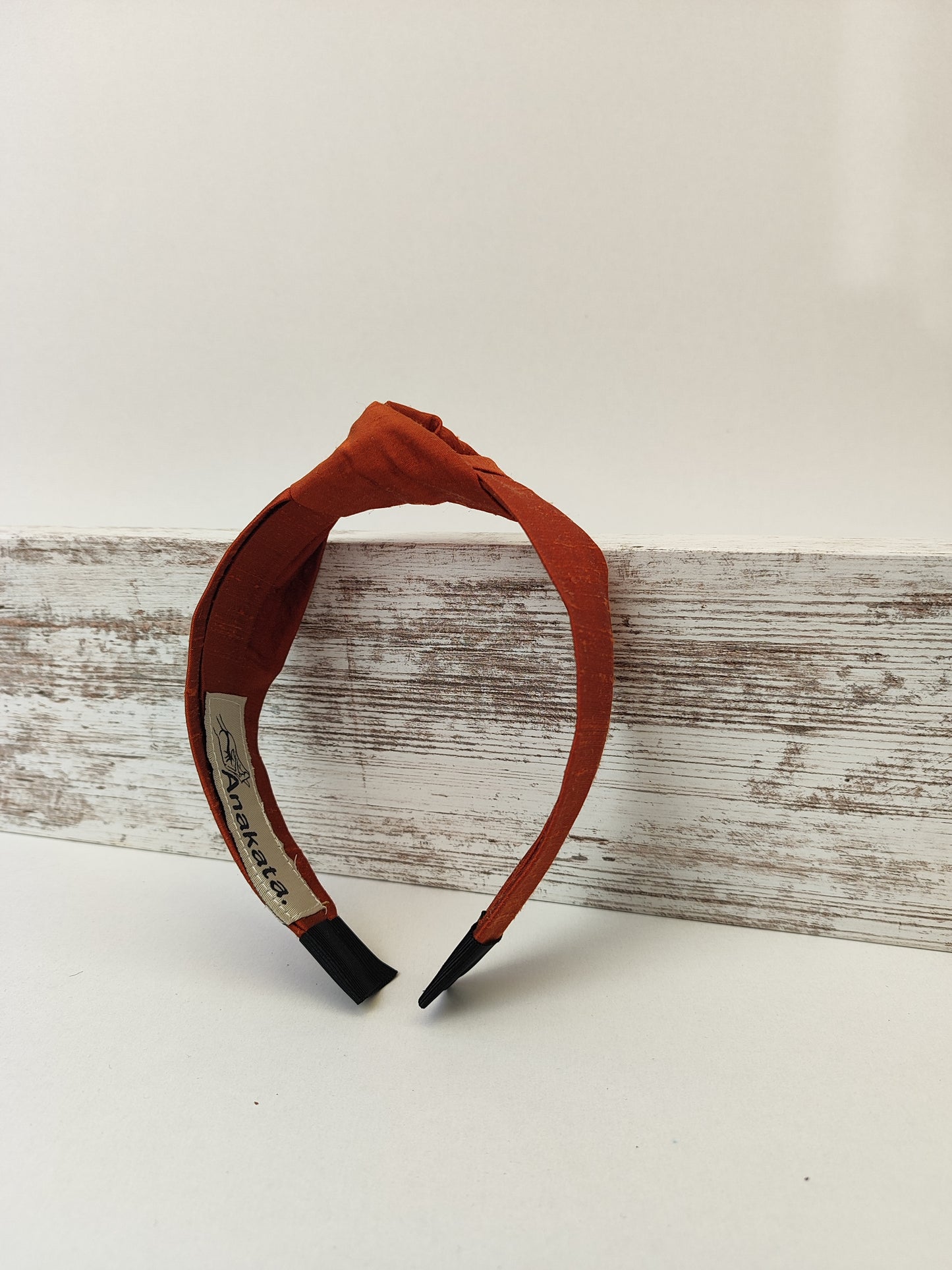 Χειροποίητη στέκα μαλλιών - κεραμμυδί ταφτάς.