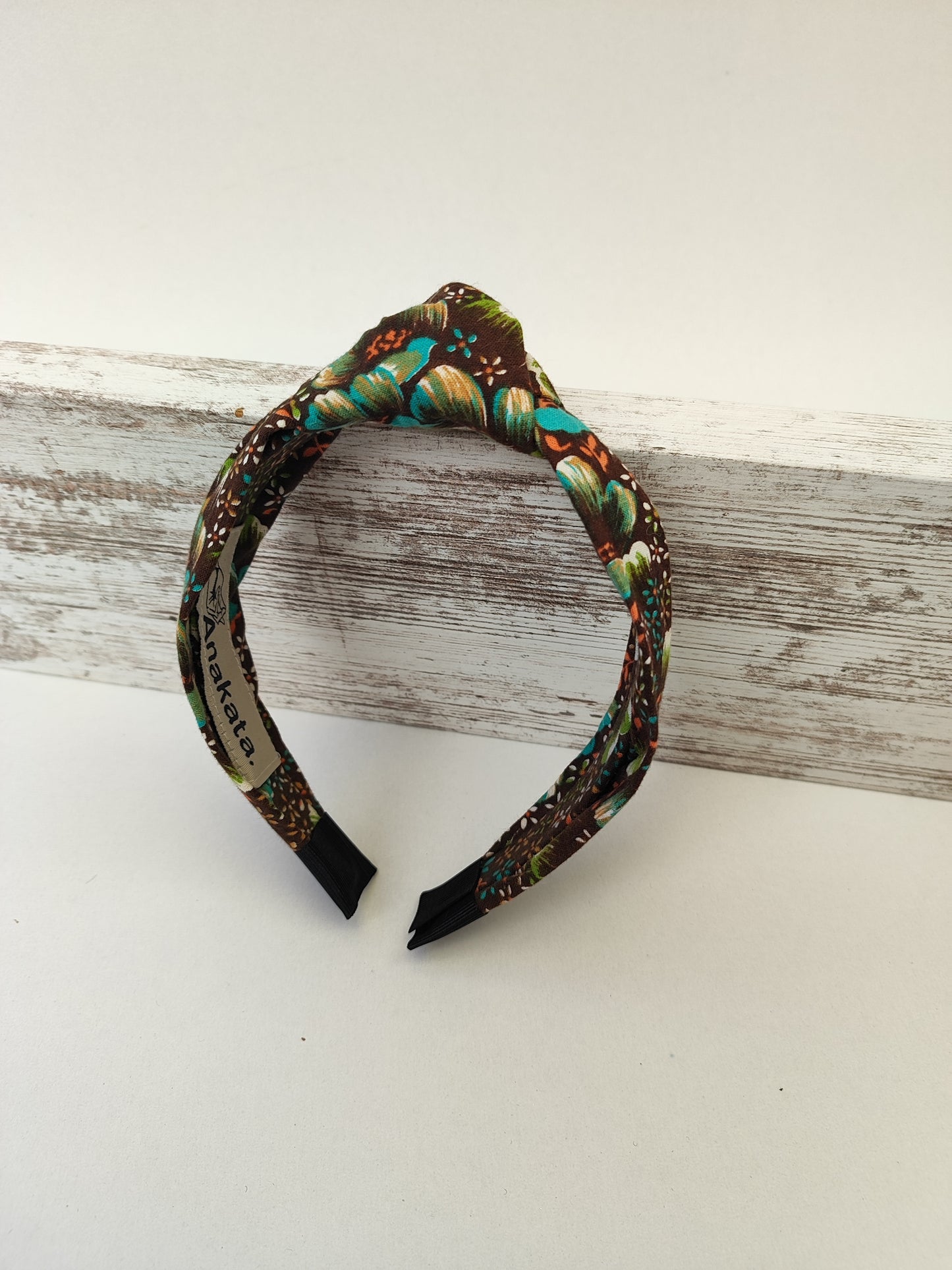 Χειροποίητη στέκα μαλλιών - καφέ vintage floral.