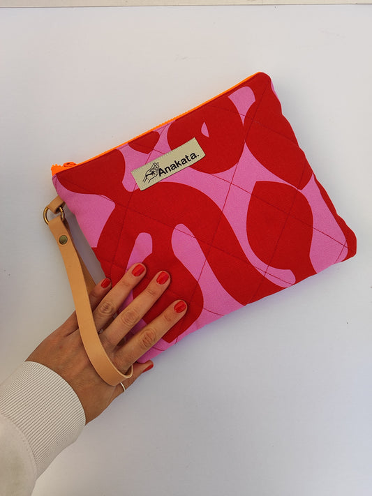 Καπιτονέ τσαντάκι με φερμουάρ ''ροζ - κόκκινο'' και φλούο πορτοκαλί φερμουάρ.