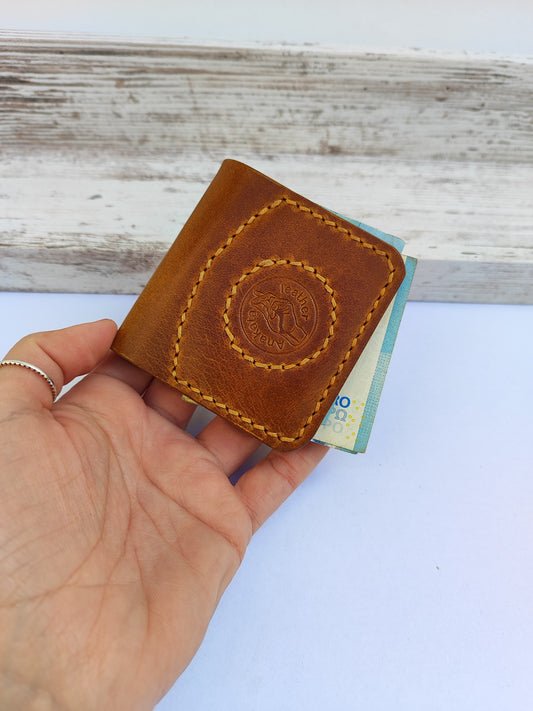 Magneto χειροποίητο δερμάτινο πορτοφόλι για χαρτονομίσματα -  καφέ ανοιχτό με μπεζ κλωστή