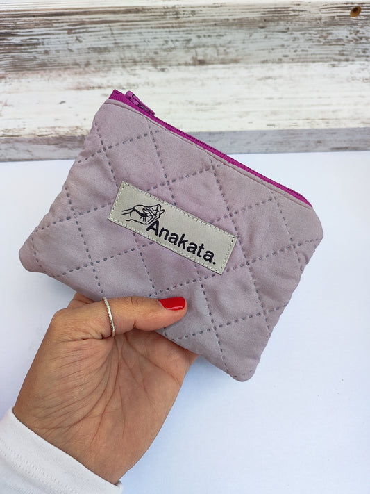 Υφασμάτινο πορτοφολάκι zero waste, ροζ καπιτονέ  με μωβ φερμουάρ.