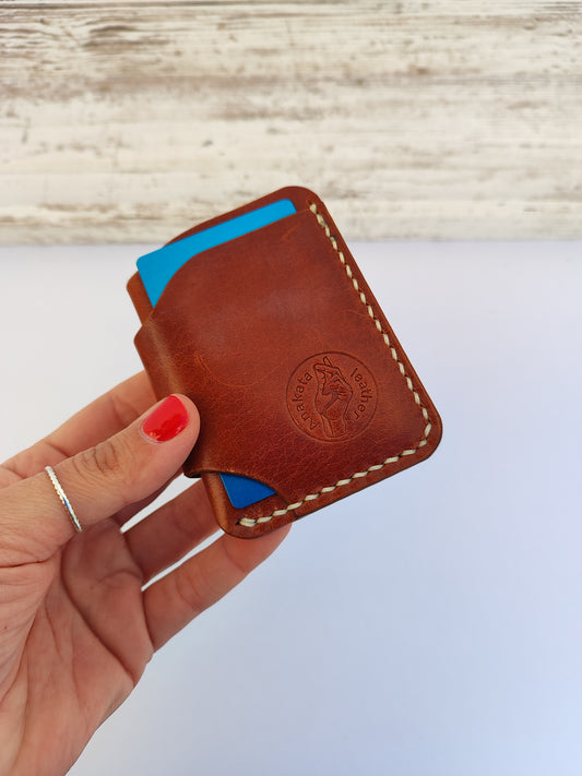 Hobbit δερμάτινο πορτοφόλι ''καφέ με εκρού κλωστή''