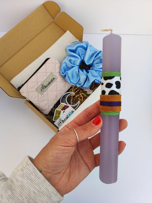 Πασχαλινό gift box '' λαμπάδα, φρου φρου και zero waste πορτοφόλι''