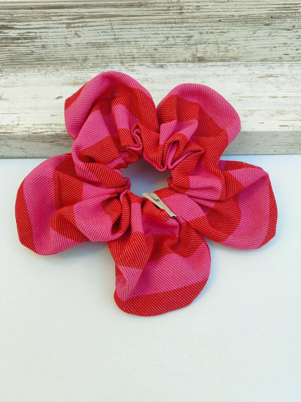 Λουλουδένια scrunchies ''ριγέ ροζ - κόκκινο''