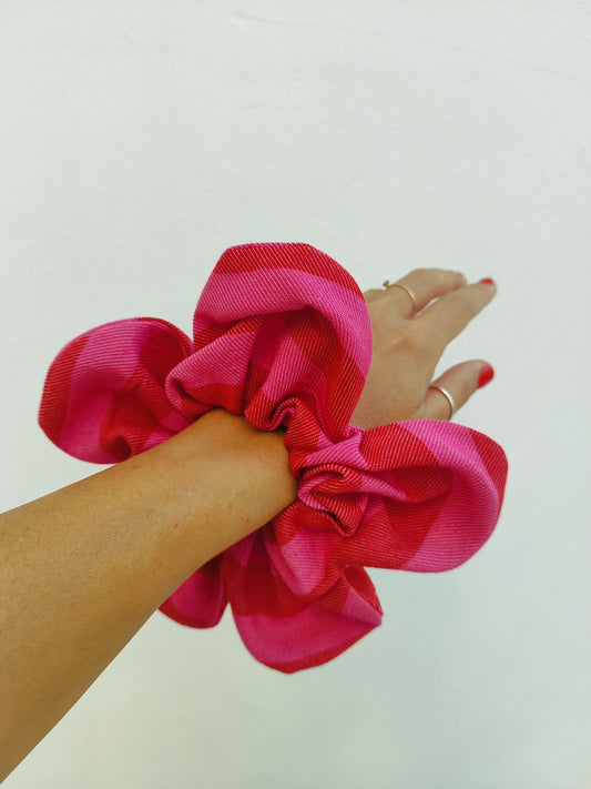 Λουλουδένια scrunchies ''ριγέ ροζ - κόκκινο''