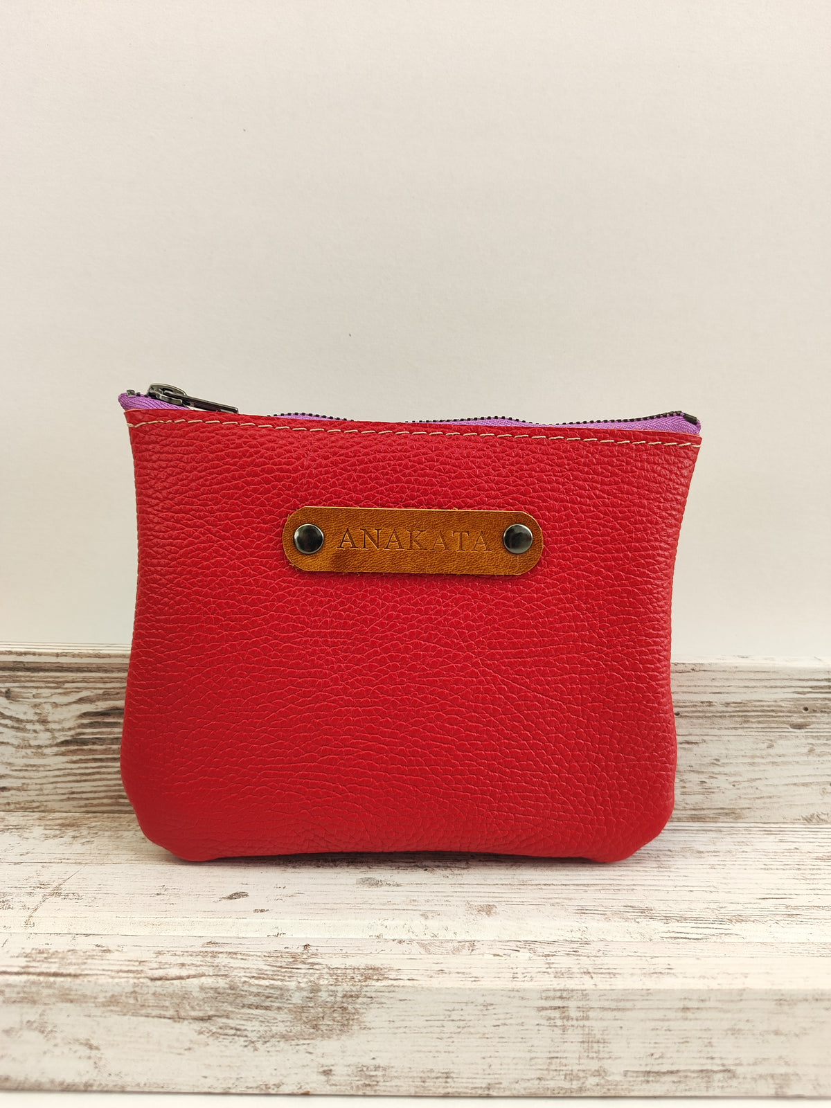 Δερμάτινο zipper pouch - κόκκινο με μωβ φερμουάρ.